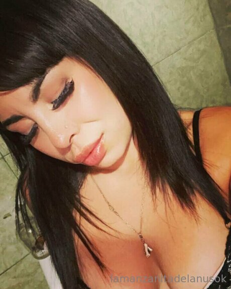 Manzanitadelanusok Model OnlyFans Foto