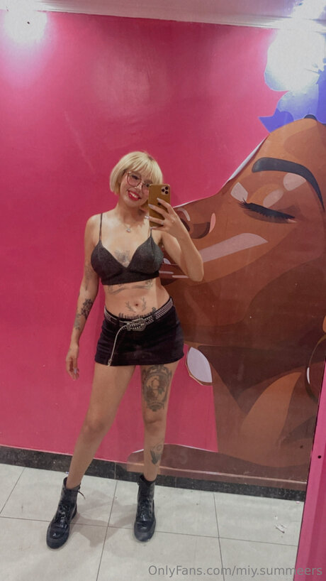 Miy Summeers OnlyFans