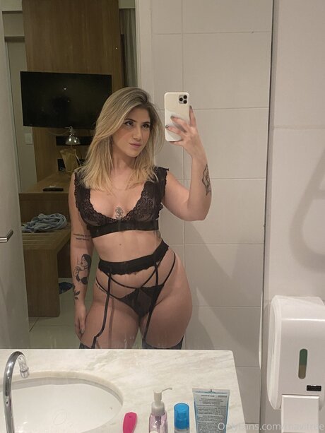 Mavimag Nacktbilder OnlyFans geleakt