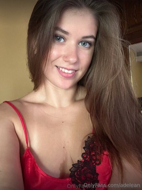 Adelean OnlyFans-Fotos
