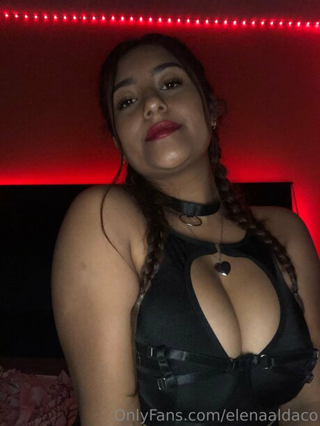 Elenaaldaco OnlyFans gratis