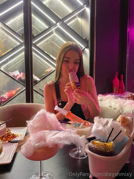 Dixyshmixy OnlyFans Bilder geleakt