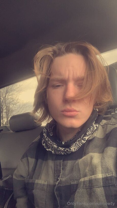 Uknowty OnlyFans XXX