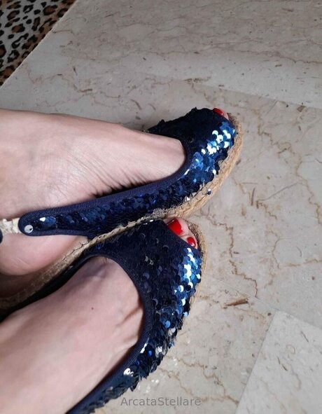 Arcatastellare Nacktbilder-Leaks von OnlyFans