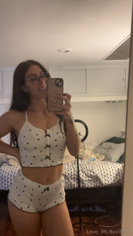 Msbootay OnlyFans-Fotos