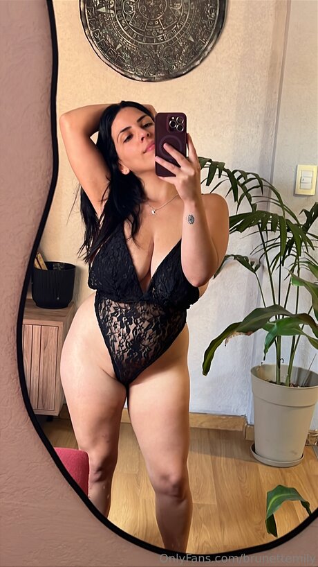 Brunettemily OnlyFans kostenlos geleakt