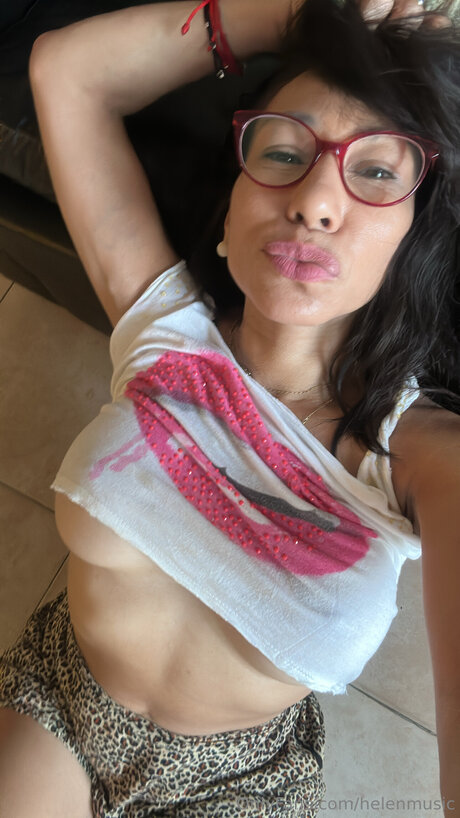 Helenmusic Nacktbilder von OnlyFans