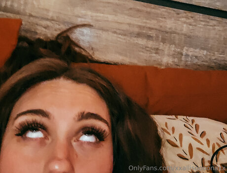 Xxallisoooonaxx Oben ohne OnlyFans