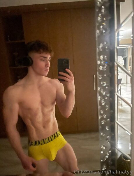 Halfnatyy Füße OnlyFans