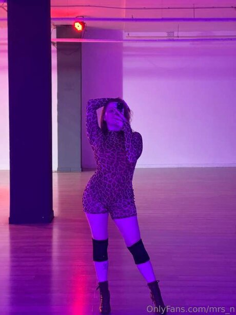 Mrs N OnlyFans Modelfoto