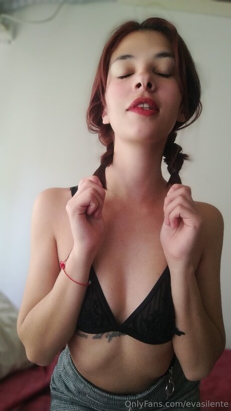 Evasilente Nacktbilder von OnlyFans geleakt