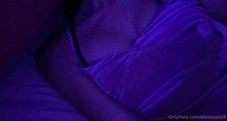 Alexissss24 OnlyFans-Leaks