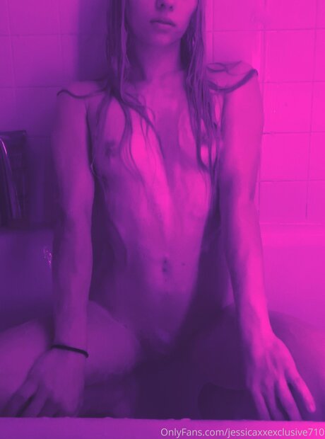 Jessicaxxexclusive710 OnlyFans Inhalte