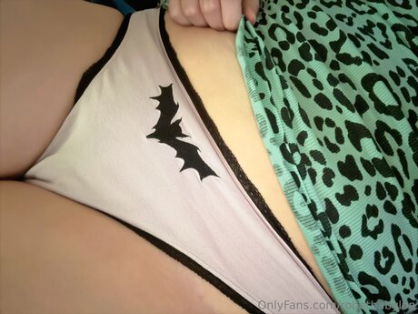 Robotbabylon Nacktbilder von OnlyFans geleakt