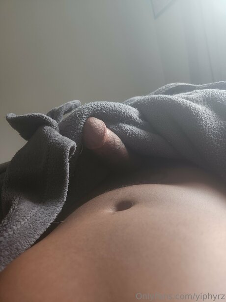 Yiphyrz Leak von OnlyFans Pornografie