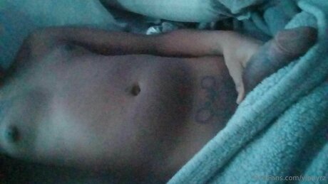 Yiphyrz Nacktpornos auf OnlyFans