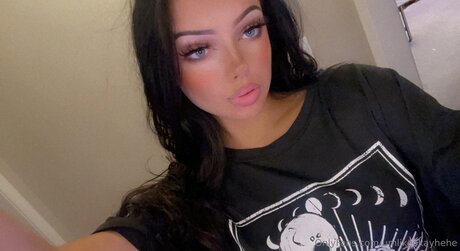 Umlikeokayhehe Auf OnlyFans