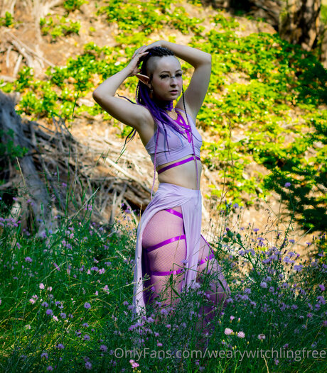 Wearywitchlingfree OnlyFans