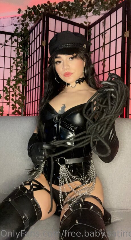 Free Baby Satine OnlyFans Gratis Porn