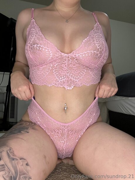 Sundrop 21 OnlyFans Mega