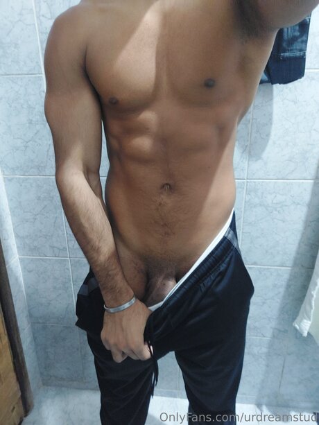 Urdreamstud NurlyFans-Pornos