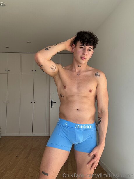 Dimitrysimonit OnlyFans Nacktbilder geleakt