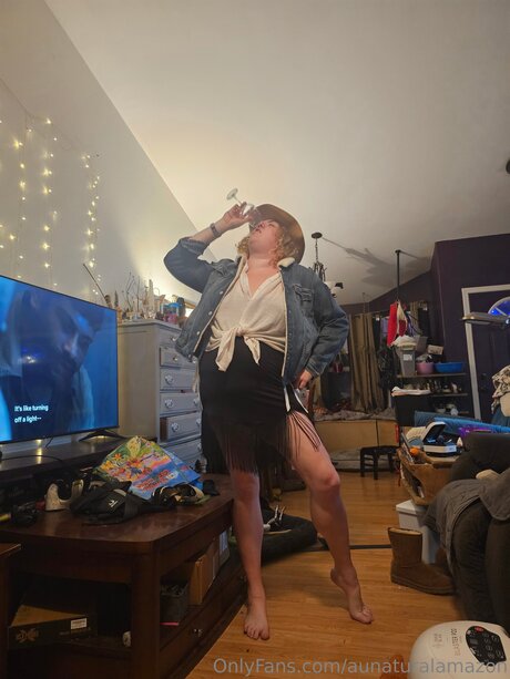 Aunaturalamazon Nacktbilder von OnlyFans geleakt