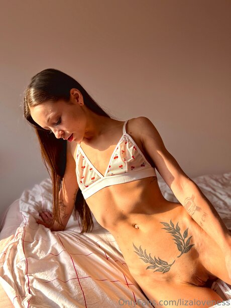 Lizaloveness OnlyFans Nacktbilder geleakt