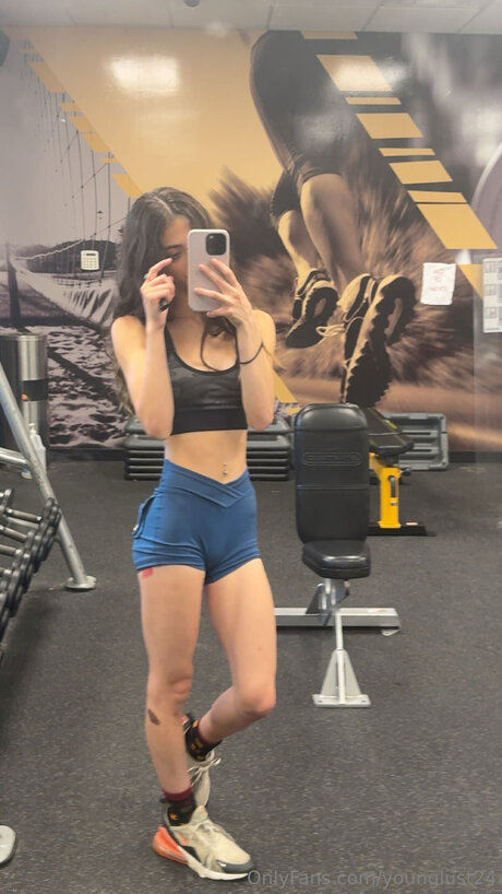 Younglust24 Nackt auf OnlyFans