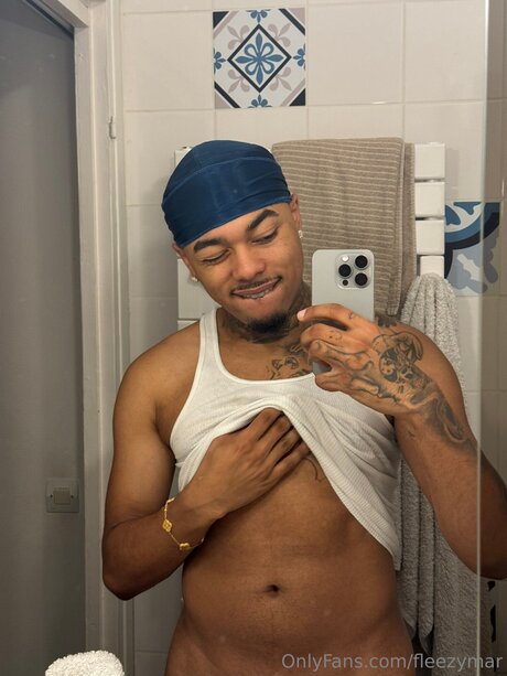 Omarlwc OnlyFans-Inhalte