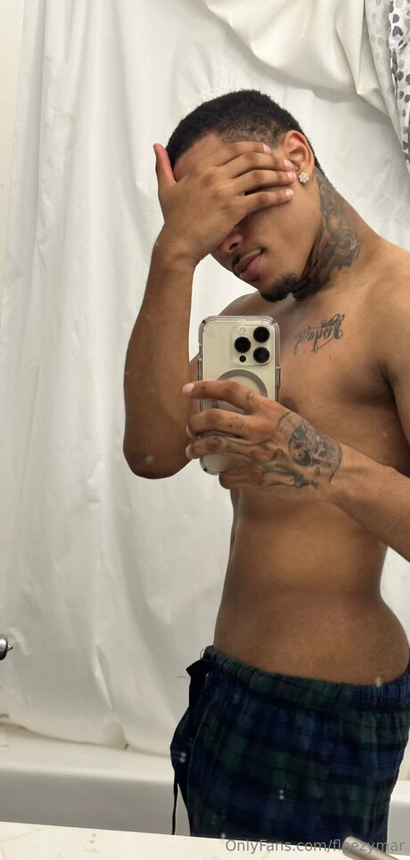 Omarlwc OnlyFans-Bilder geleakt