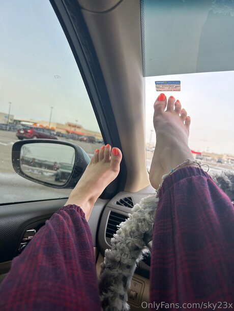 Sky23x Nacktbilder OnlyFans