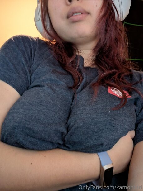 Kamontari Nackt auf OnlyFans Leaks