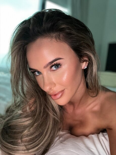 U1a3x69e OnlyFans Pornografie