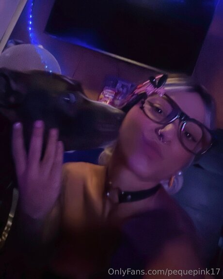 Pequepink17 OnlyFans öffentliche Fotos OnlyFans