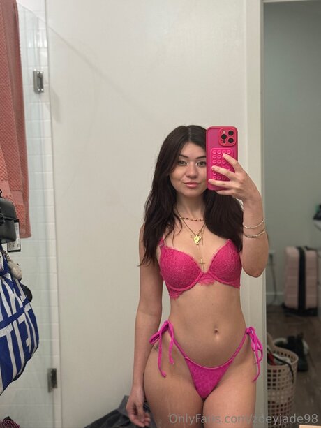 Zoeyjade98 OnlyFans kostenlos
