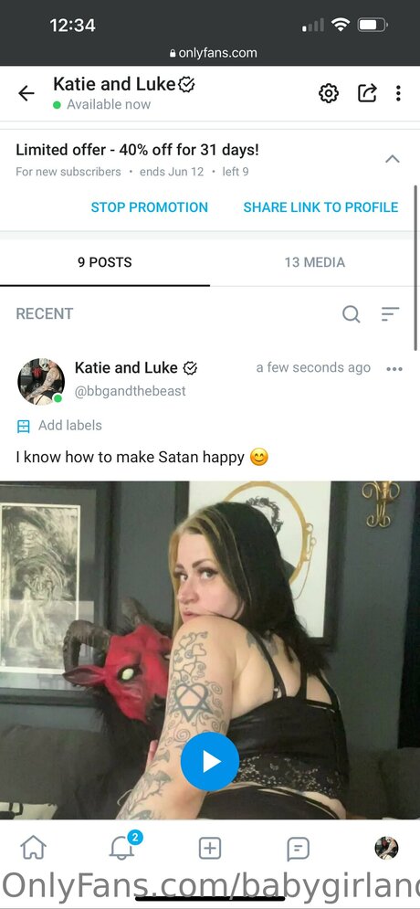 Babygirlandthebaphomet OnlyFans Model Fotos