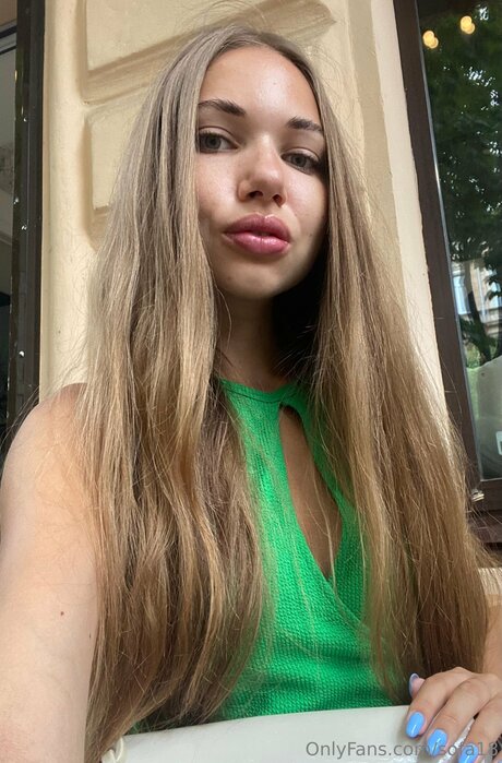 Sofa18 OnlyFans geleakte Brüste