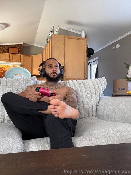 Savagebullxxx OnlyFans explizite Inhalte