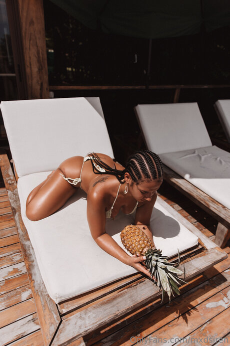 Mxdsiren Leaked OnlyFans Bilder