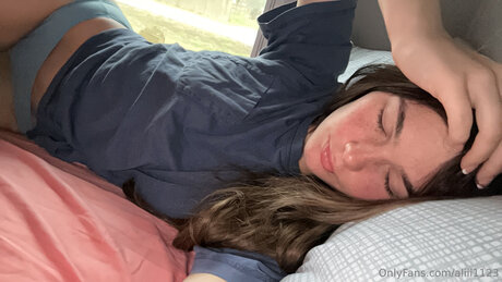 Aliii1123 Leaked OnlyFans Bilder