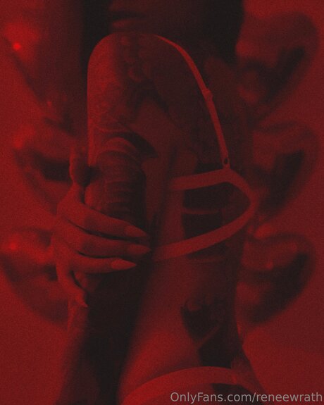 Reneewrath OnlyFans nackte Brüste