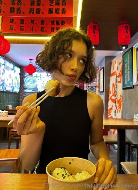 Oficialjulianaaherrera OnlyFans-Bilder geleakt