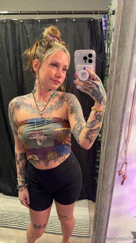 Cherrycream0 OnlyFans Sex