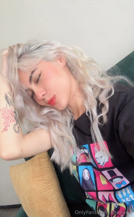 Anadavis NurlyFans-Pornos