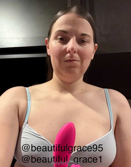 Jezyfelldown OnlyFans-Inhalte