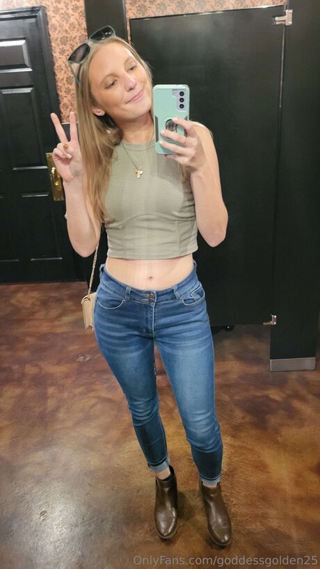 Goddessgolden25 Nacktbilder geleakt OnlyFans