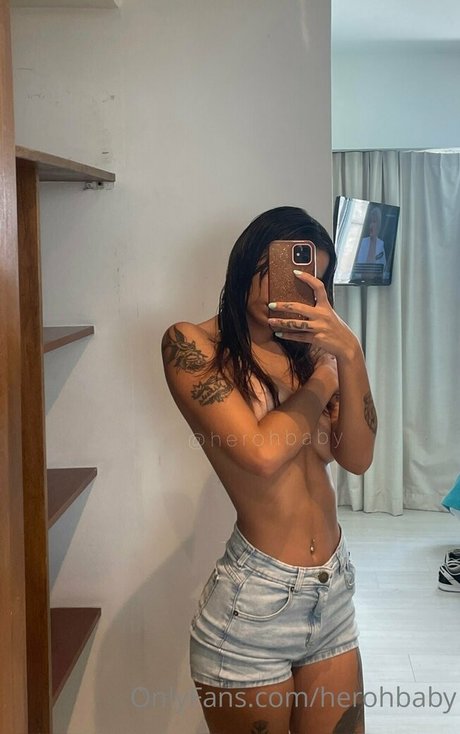 Herohbaby OnlyFans Lesbisch