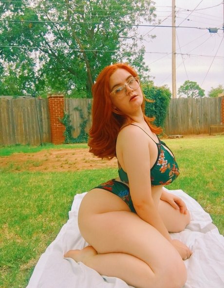 Allisonivyx OnlyFans-Leak