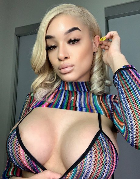 Mya Lashaun OnlyFans-Bilder